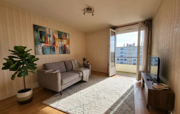 Vente Appartement P2 Réf : Dragonnier à rénover Cholet   