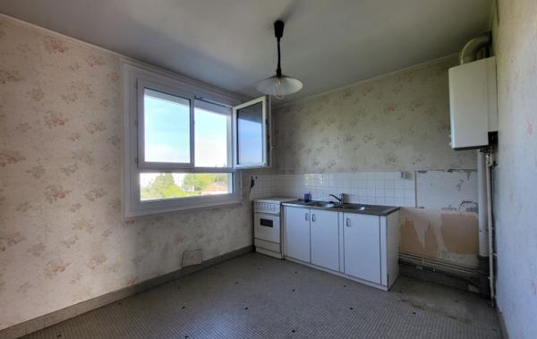 Vente Appartement P2 Réf : Dragonnier à rénover Cholet   