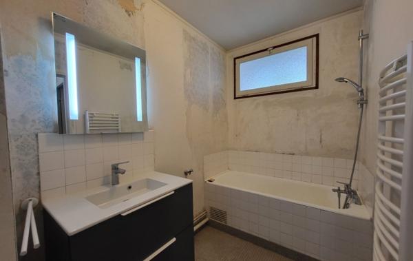 Vente Appartement P2 Réf : Dragonnier à rénover Cholet   