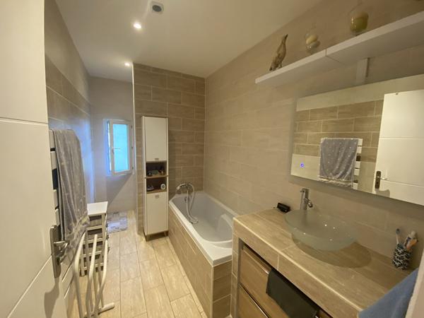 Maison L'Isle Sur La Sorgue 6 pièce(s) 117m2