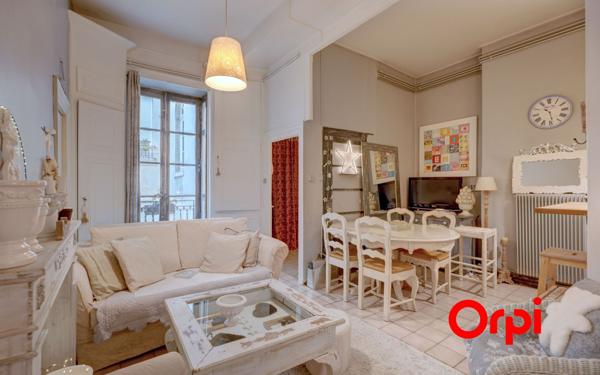 Appartement à vendre    2 pièces • 58,45 m2 Lyon 2