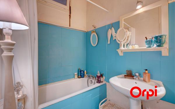 Appartement à vendre    2 pièces • 58,45 m2 Lyon 2