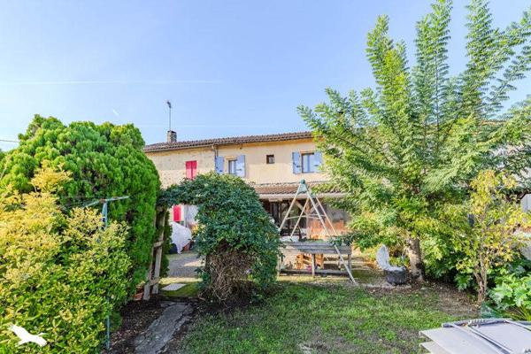 Maison à vendre 159 000 € Saint-Denis-de-Pile 3 p 146,7 m² DPE C