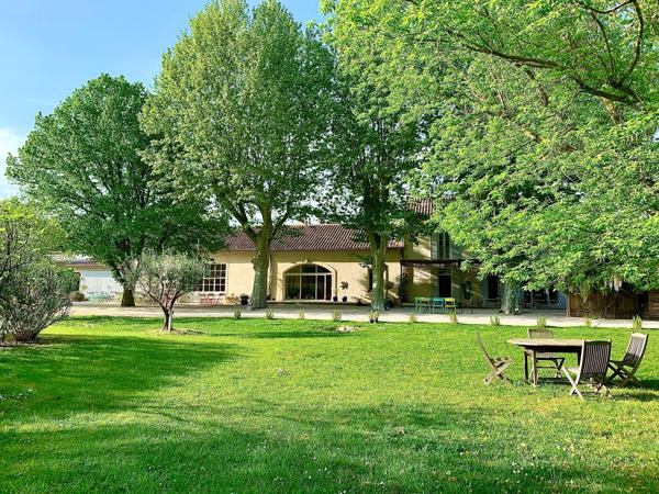 Maison 9 pièces - 311 m² Bien prestige