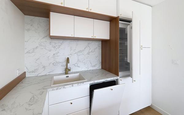 Appartement à vendre    4 pièces • 81,26 m2 Lyon 4