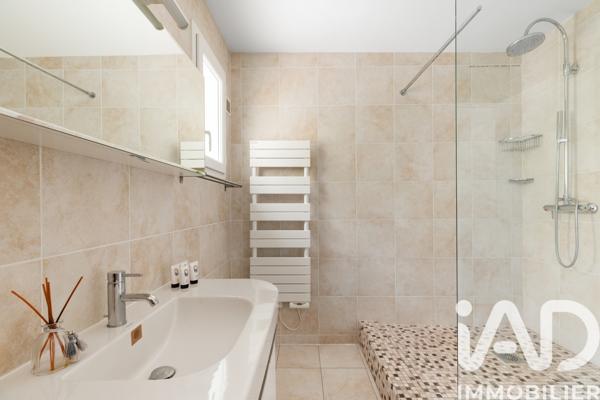 Maison à vendre 5 pièces 156,12 m² Villeneuve-Loubet
