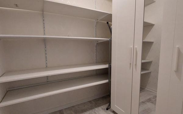 Maison à louer    3 pièces • 73 m2 Jassans-Riottier