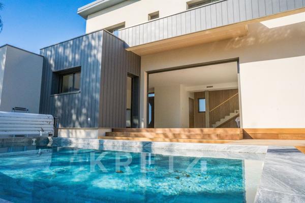 Villa contemporaine en bord de mer