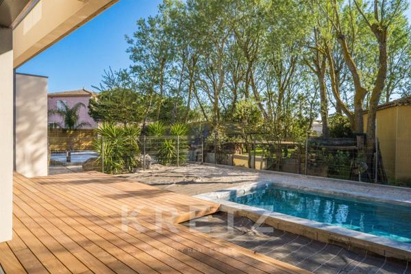 Villa contemporaine en bord de mer