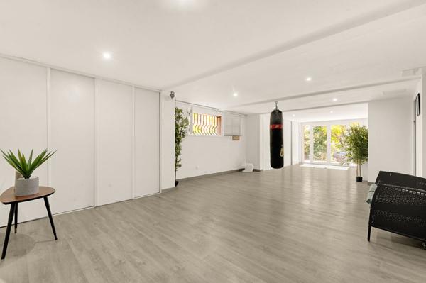 VILLA CASTANET TOLOSAN avec JARDIN,  SALLE DE SPORT  ou SALLE DE CINEMA