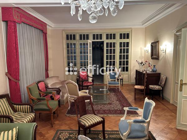 Maison 12 pièces - 440 m² Exclusivité efficity