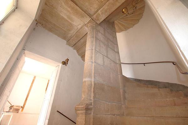 Immeuble renaissance de caractère à fort potentiel