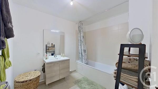 Appartement F3 à vendre  3 pièces - 66,28 m 2   NOGENT SUR MARNE  - 94