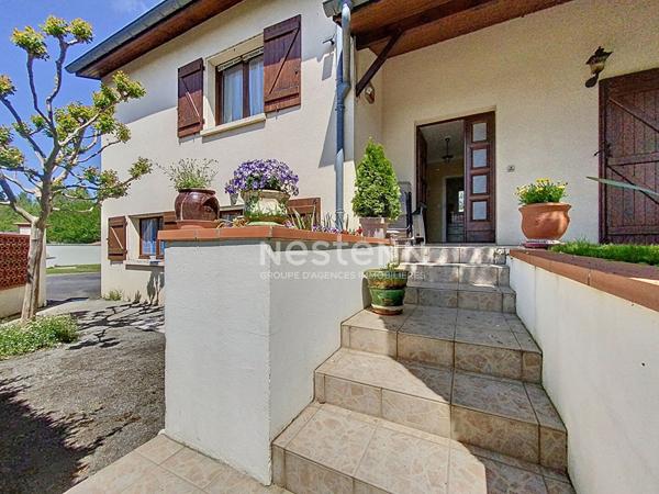 À VENDRE - VILLENEUVE-TOLOSANE - Maison 5 pièce(s) 150 m2 avec sous-sol de 50m2 et carport de 55m2