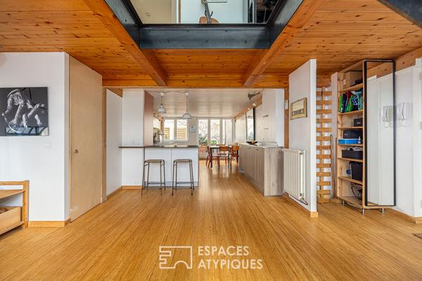 Loft traversant avec patio privé et potentiel locatif à Saint Louis
