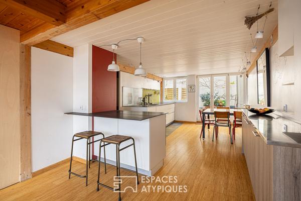 Loft traversant avec patio privé et potentiel locatif à Saint Louis