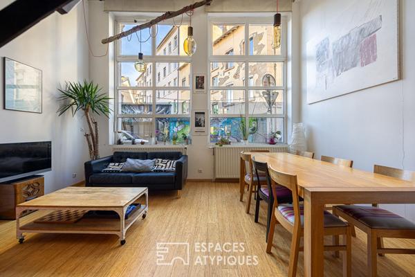Loft traversant avec patio privé et potentiel locatif à Saint Louis