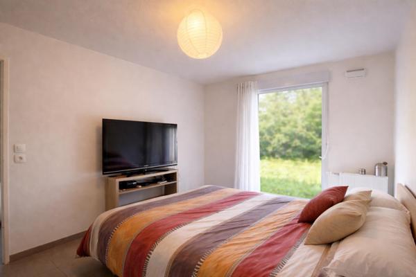 Maison T4 avec jardin et double garage – Investissement sécurisé (locataire en place)