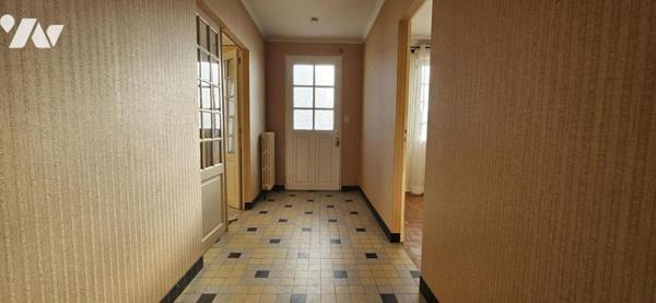 PORNIC -LA BIROCHERE -PROCHE COMMERCES ET PLAGES. Maison 3 chambres sur terrain 1 100 m²