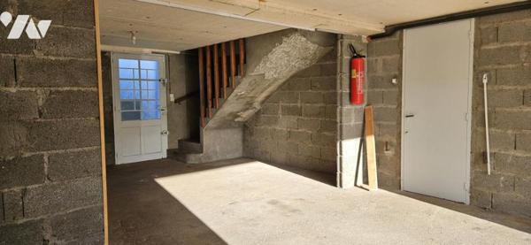 PORNIC -LA BIROCHERE -PROCHE COMMERCES ET PLAGES. Maison 3 chambres sur terrain 1 100 m²