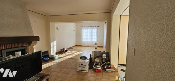 PORNIC -LA BIROCHERE -PROCHE COMMERCES ET PLAGES. Maison 3 chambres sur terrain 1 100 m²