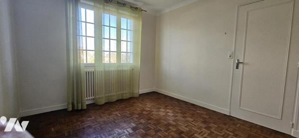 PORNIC -LA BIROCHERE -PROCHE COMMERCES ET PLAGES. Maison 3 chambres sur terrain 1 100 m²