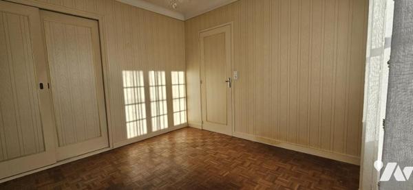 PORNIC -LA BIROCHERE -PROCHE COMMERCES ET PLAGES. Maison 3 chambres sur terrain 1 100 m²