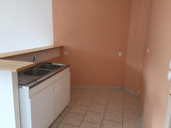 Châteauneuf-d'Ille-et-Vilaine (35430) Appartement type 3