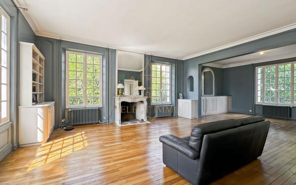 Maison à vendre    10 pièces •  Évreux