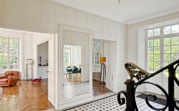 Maison à vendre    10 pièces •  Évreux