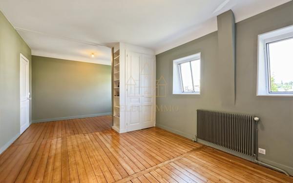 Maison à vendre    10 pièces •  Évreux