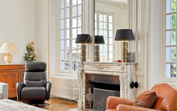 Maison à vendre    10 pièces •  Évreux