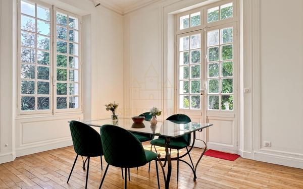 Maison à vendre    10 pièces •  Évreux