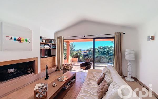 Maison à vendre    6 pièces •  Zonza