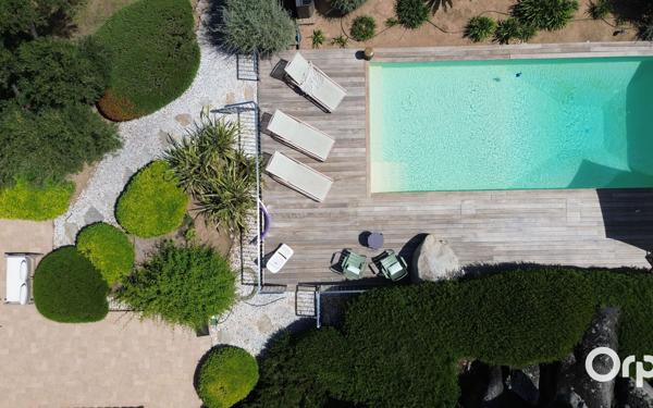 Maison à vendre    6 pièces •  Zonza