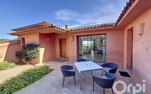 Maison à vendre    6 pièces •  Zonza