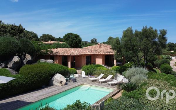 Maison à vendre    6 pièces •  Zonza