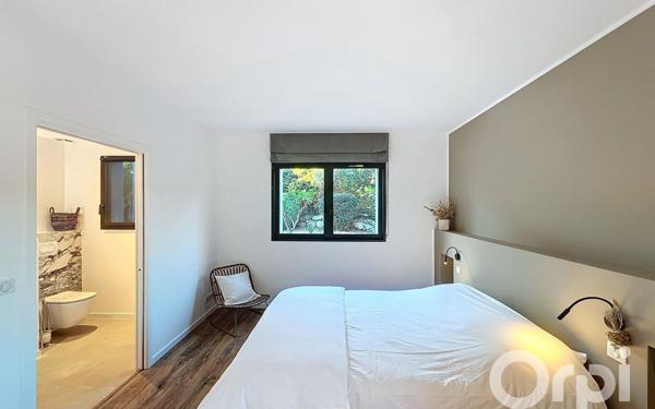 Maison à vendre    6 pièces •  Zonza