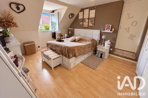 Maison à vendre 5 pièces 127 m² Chelles