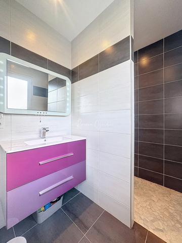 Saint-Georges-de-Luzençon (12100) MAISON F6 145 M2 AVEC GARAGE ET PISCINE SUR TERRAIN DE 545 M2