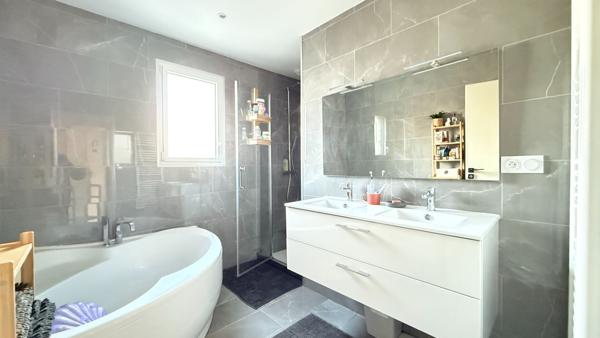 Maison Rives De L Yon