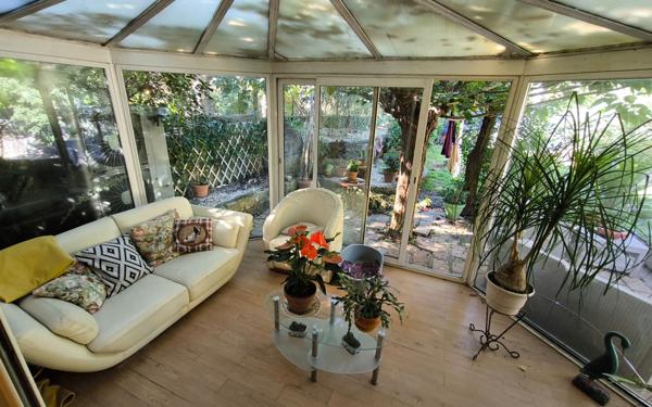 Maison à vendre    3 pièces •  Nîmes