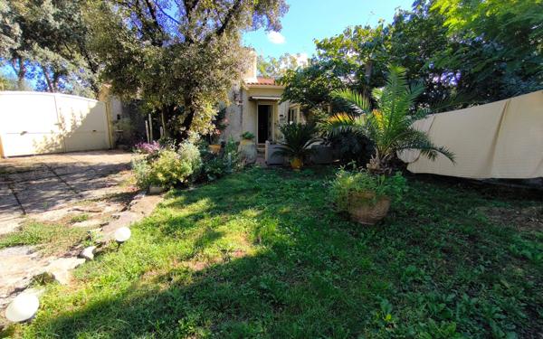Maison à vendre    3 pièces •  Nîmes