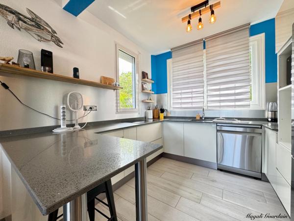 A VENDRE - UN COIN DE PARADIS AU COEUR DE SAINT FRANCOIS