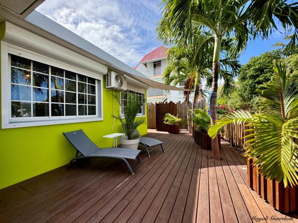 A VENDRE - UN COIN DE PARADIS AU COEUR DE SAINT FRANCOIS