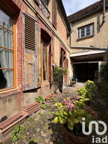 Maison à vendre 6 pièces 136 m² Pont-sur-Yonne
