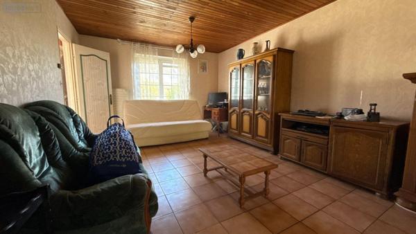 Pavillon à vendre à Châlons-en-Champagne dans la Marne (51000), ref : 51001-181