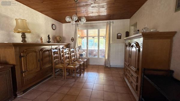 Pavillon à vendre à Châlons-en-Champagne dans la Marne (51000), ref : 51001-181