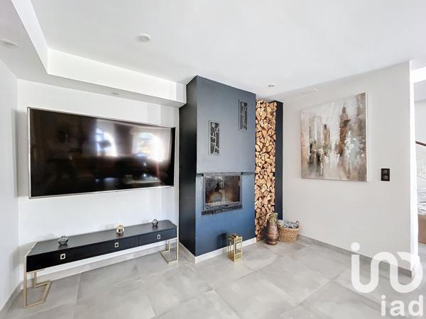 Bastide 9 pièces de 388 m² à La Ciotat (13600)