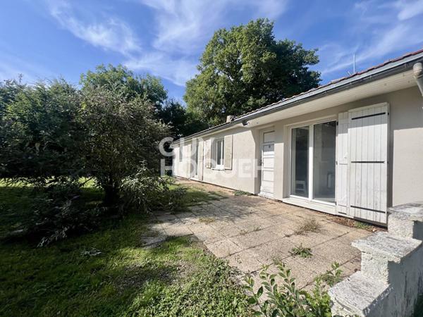 Maison de plain-pied à Espinasse-Vozelle